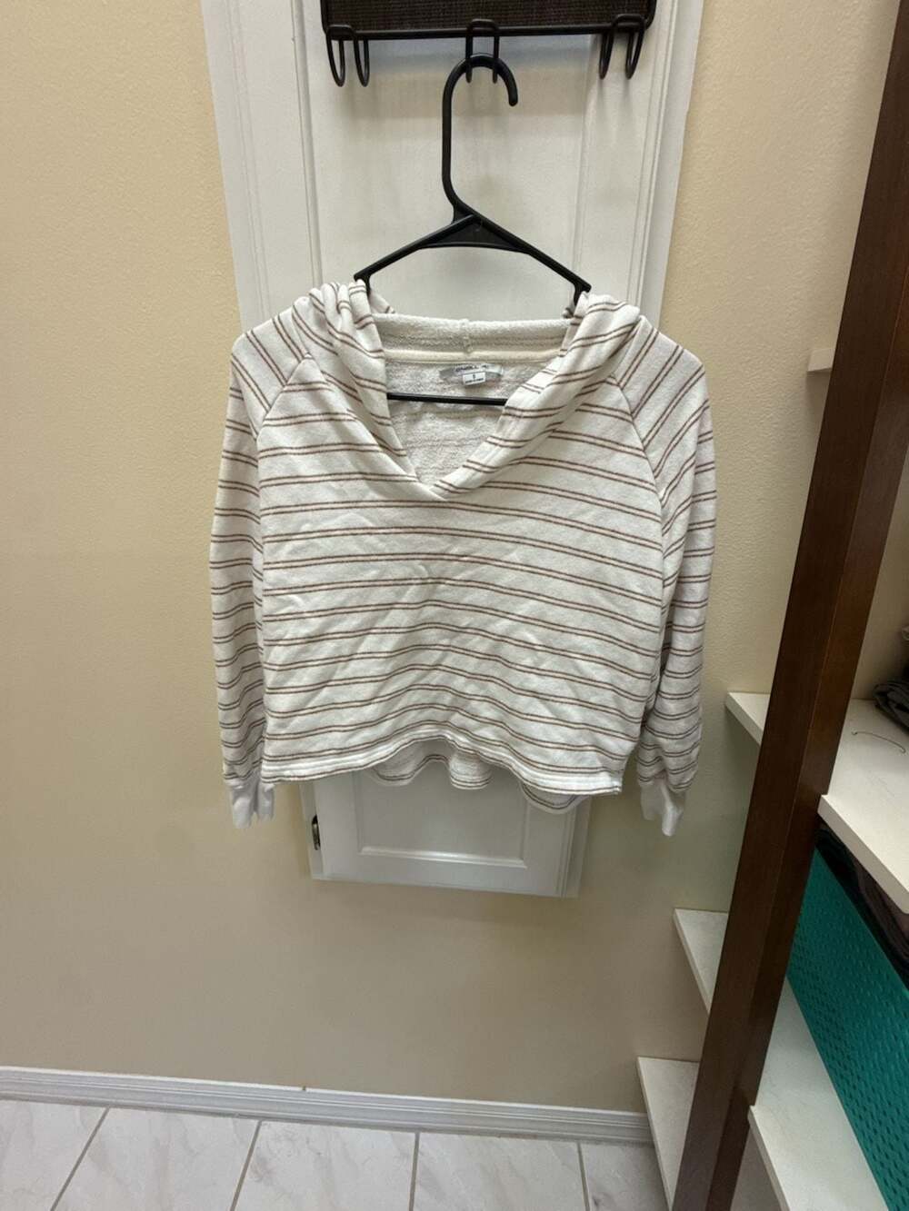 O'Neill Striped Cowl Neck Long Sleeve Pullover Hoodie Sweatshirt Size S